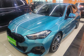 宝马2系(进口) 2021款 225i 四门轿跑车 M运动曜夜套装