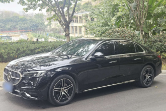 奔驰E级 2024款 E 300 L 豪华运动型