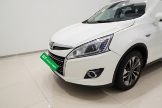 纳智捷 优6 SUV 2014款 1.8T 智尊型