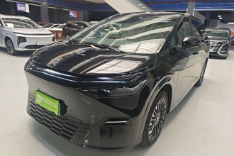 小鹏X9 2025款 纯电 740超长续航 Max