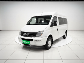 上汽大通MAXUS 新途V80 2023款 2.0T 手动经典傲运通长轴中顶6/7/8/9座