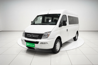 上汽大通MAXUS 新途V80 2023款 2.0T 手动经典傲运通长轴中顶6/7/8/9座