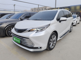丰田 赛那SIENNA 2023款 2.5L混动 铂金版