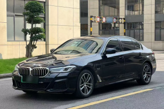 宝马5系新能源 2022款 535Le M运动套装