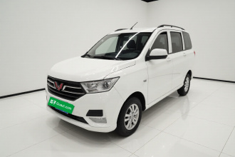 五菱汽车 五菱宏光 2018款 1.5L 经典款S标准型