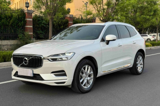 沃尔沃XC60 2021款 T5 四驱智逸豪华版