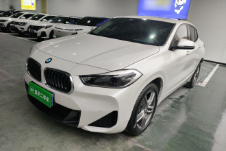 宝马X2 2022款 sDrive25i M运动套装