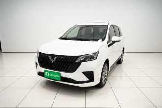 五菱汽车 五菱佳辰 2022款 1.5L 手动乐享精英型