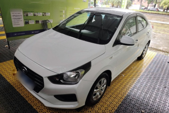 现代 瑞纳 2020款 1.4L 手动GL焕新版