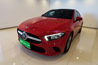 奔驰A级(进口) 2019款 A 200 动感型