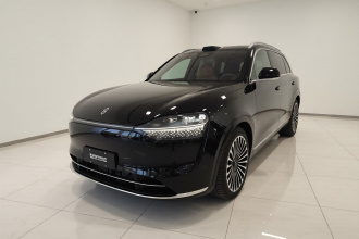 鸿蒙智行 问界M9 2024款 增程 Ultra版 42kWh 6座版