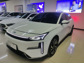 吉利银河 银河L6 2023款 125km 星舰