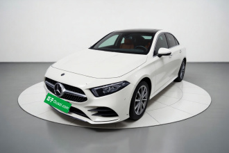 奔驰A级 2020款 A 200 L 运动轿车
