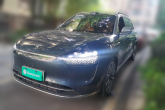 鸿蒙智行 问界M9 2024款 增程 Max版 42kWh 6座版