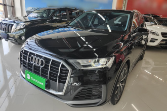奥迪Q7 2022款 55 TFSI quattro S line运动型