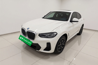 宝马X4 2022款 xDrive 25i M运动套装