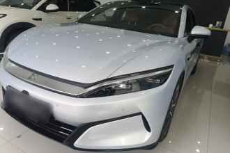 比亚迪 汉L 2025款 EV 四驱激光雷达旗舰型