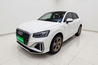 奥迪Q2L 2022款 35 TFSI 时尚动感型