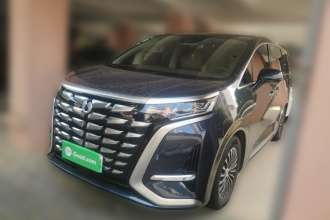 腾势D9 2022款 DM-i 970 四驱尊荣型