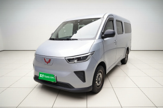 五菱汽车 五菱扬光 2024款 300km 舒适型客车版 60kW