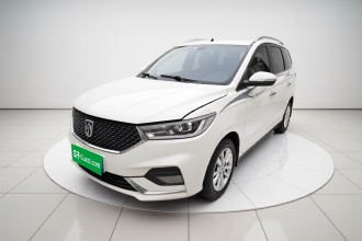 宝骏360 2019款 改款 1.5L 手动精英型 国VI