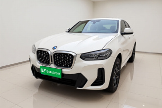 宝马X4 2022款 xDrive 25i M运动套装