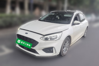 福特 福克斯 2020款 两厢 EcoBoost 180 自动锋潮型