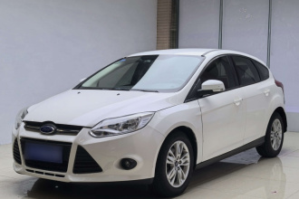 福特 福克斯 2012款 两厢 1.6L 手动舒适型