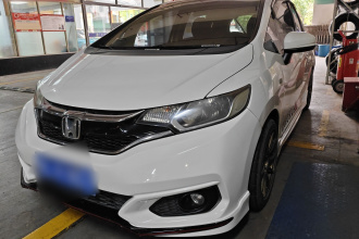 本田 飞度 2018款 1.5L CVT潮跑版