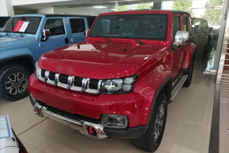 北京越野 北京BJ40 2019款 PLUS 2.3T 自动四驱旗舰版 国VI