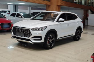 比亚迪 宋PLUS 2020款 1.5T 自动尊贵型