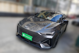 长安UNI-V 2022款 1.5T 尊贵型