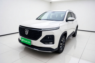 宝骏530 2021款 全球车周年纪念版 1.5T 手动豪华型 5座