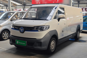 福田 智蓝精灵E7 2023款 纯电动厢式运输车 平顶2座 宁德时代38.64kWh