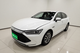 比亚迪 秦PLUS 2024款 荣耀版 DM-i 55KM领先型