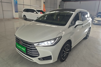 比亚迪 宋MAX 2018款 1.5T 自动智联精英型 6座