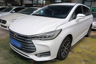 比亚迪 宋MAX 2018款 1.5T 自动智联豪华型 6座