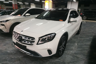 奔驰GLA 2017款 GLA 200 时尚型