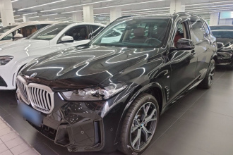 宝马X5 2023款 xDrive 30Li 尊享型M运动曜夜套装