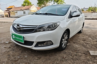 海马M3 2014款 1.5L 手动舒适型