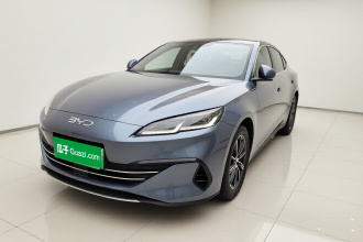 比亚迪 海豹06新能源 2024款 DM-i 120KM尊荣型