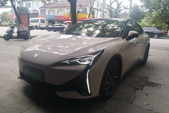 ARCFOX极狐 极狐 阿尔法S5 2024款 708MAX 200kW