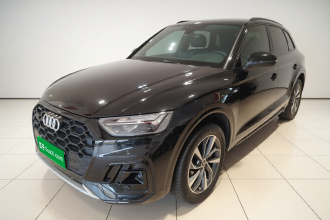 奥迪Q5L 2023款 40T 豪华动感型