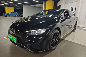 奔驰EQE 2022款 350 先锋版