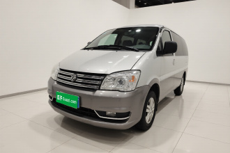 东风风行 菱智 2017款 M3L 2.0L 7座标准型