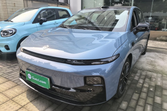 零跑汽车 零跑B01 2025款 550激光雷达版