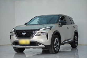 日产 奇骏 2023款 e-POWER 超混双电机四驱豪华版