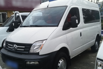 上汽大通MAXUS 新途V80 2019款 2.5T经典款6挡手动傲运通短轴中顶5/6座