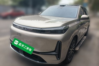 吉利银河 银河M9 2025款 230km 两驱探索版