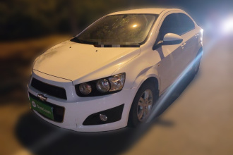 雪佛兰 爱唯欧 2011款 三厢 1.4L MT SE